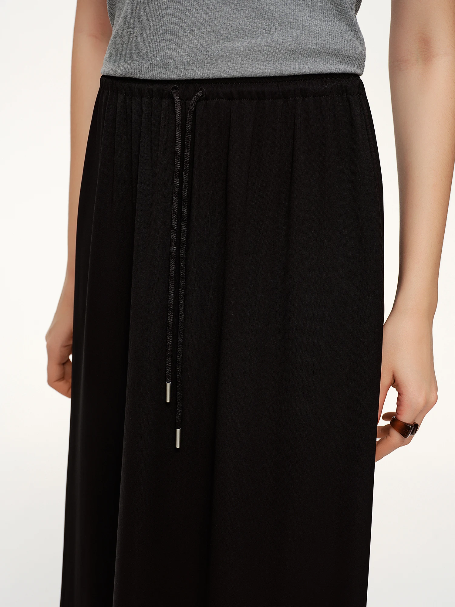 DUSHU Twilight Series Belted Flowing Straight-Cut Skirt 2026 Spring New Arrival Black Slimming Design Long Lenghth Loose Skirts - Image 3