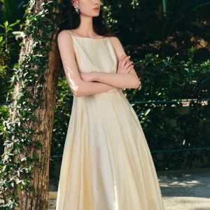 ZIQIAO Elegant Off-the-shoulder Patchwork Dress for Women Knee-length Sleeeveless Solid Dating New Arrivals for Spring 2026