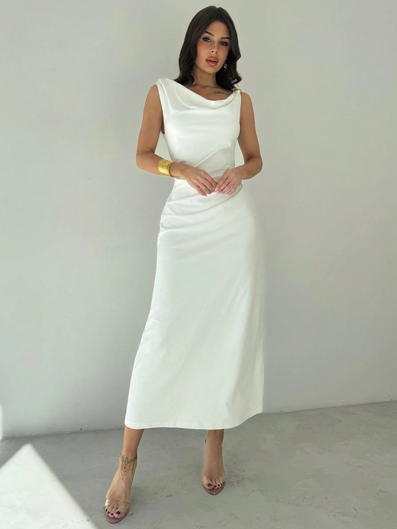 Elegant sleeveless slimming dress 2025 new style women's summer slimming, elegant and grand dress